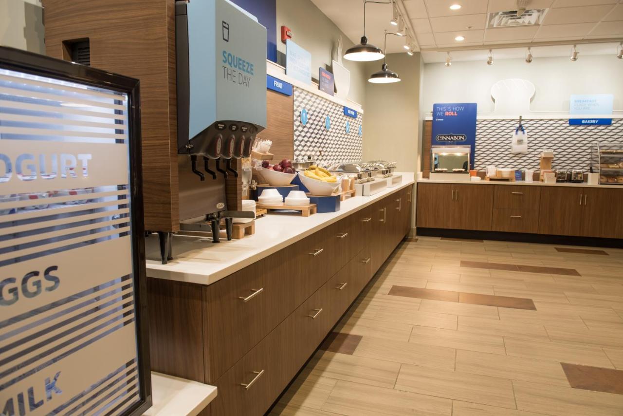 Holiday Inn Express & Suites - Dayton Southwest By Ihg Екстер'єр фото