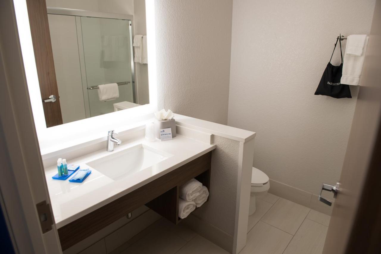 Holiday Inn Express & Suites - Dayton Southwest By Ihg Екстер'єр фото