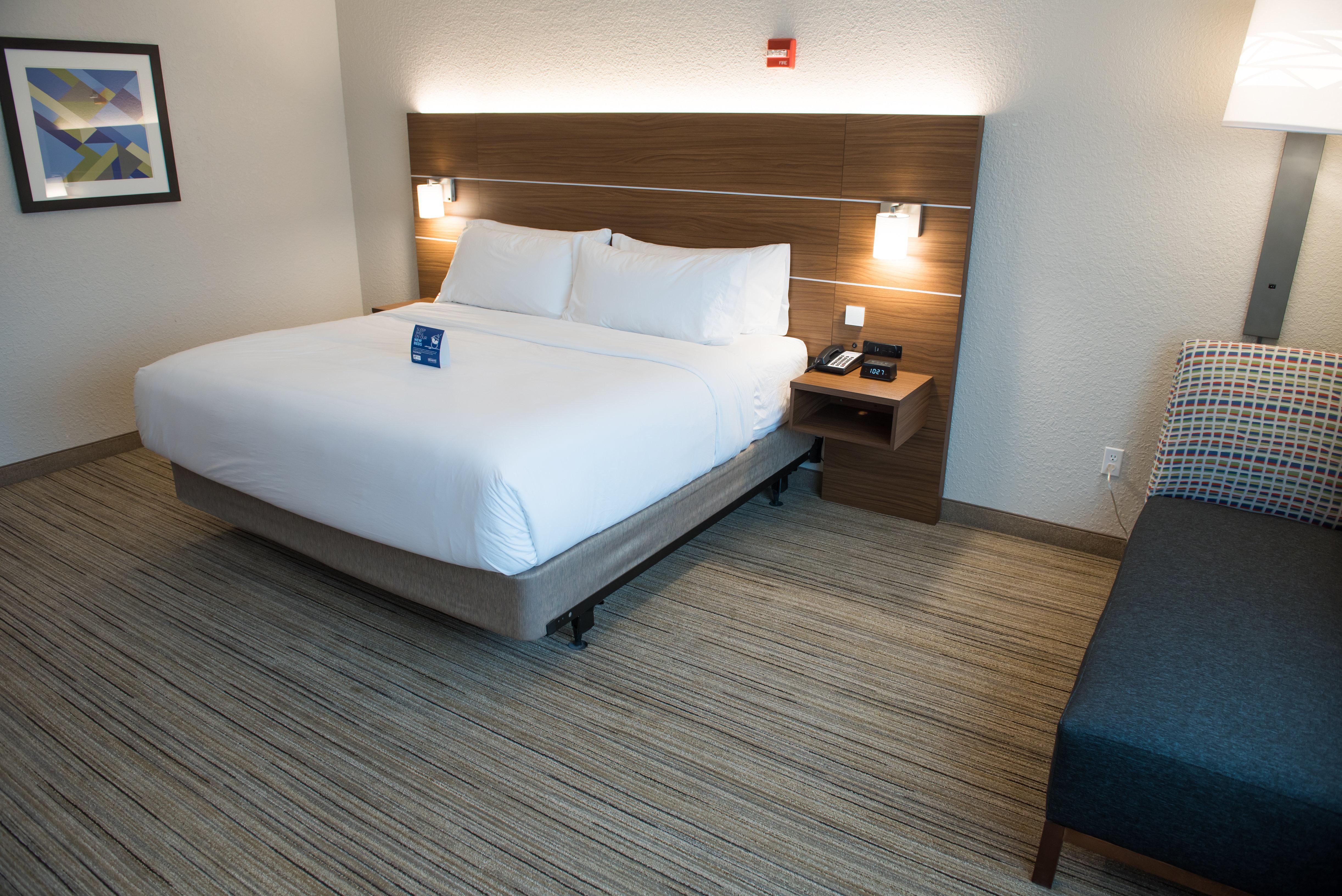 Holiday Inn Express & Suites - Dayton Southwest By Ihg Екстер'єр фото