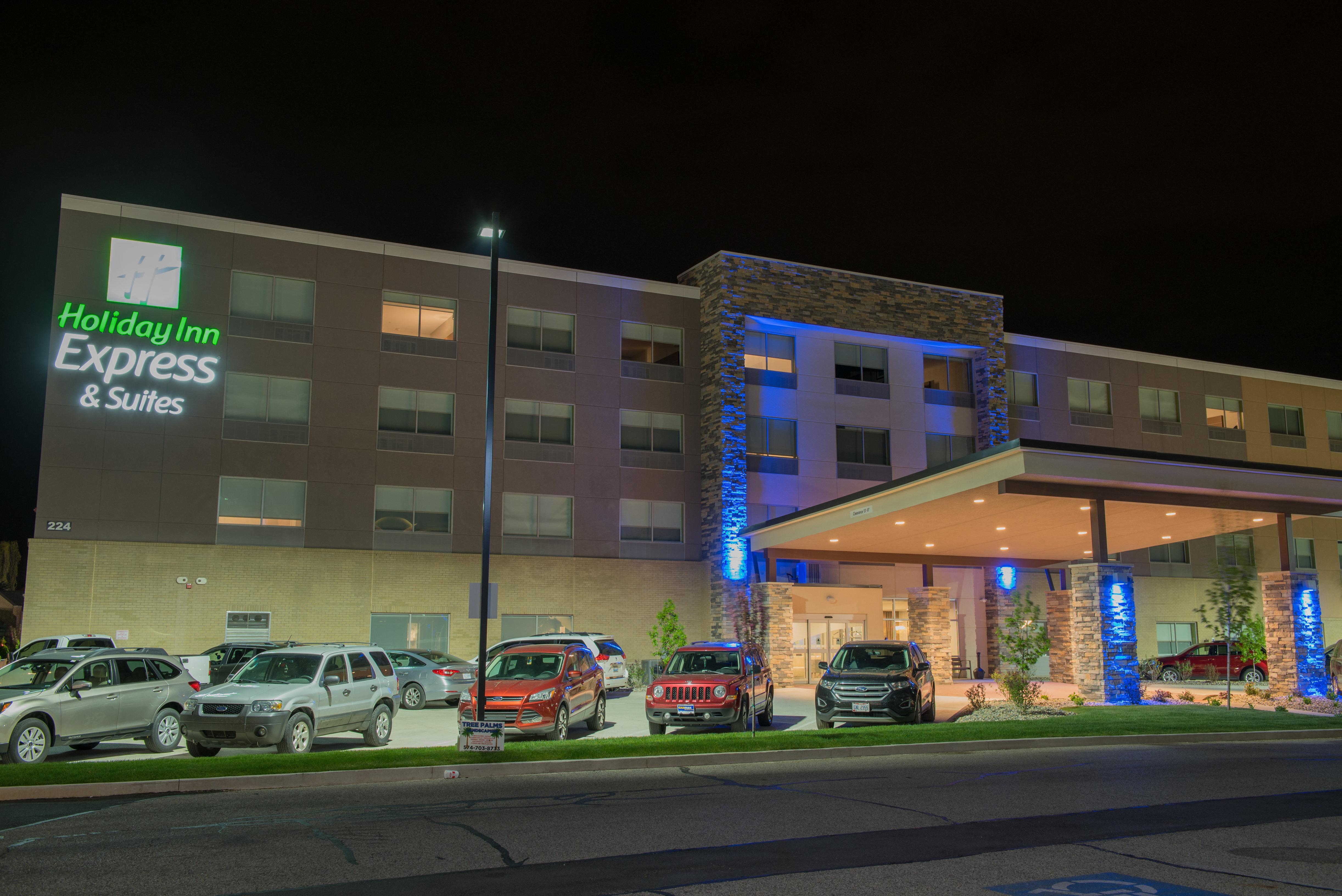 Holiday Inn Express & Suites - Dayton Southwest By Ihg Екстер'єр фото
