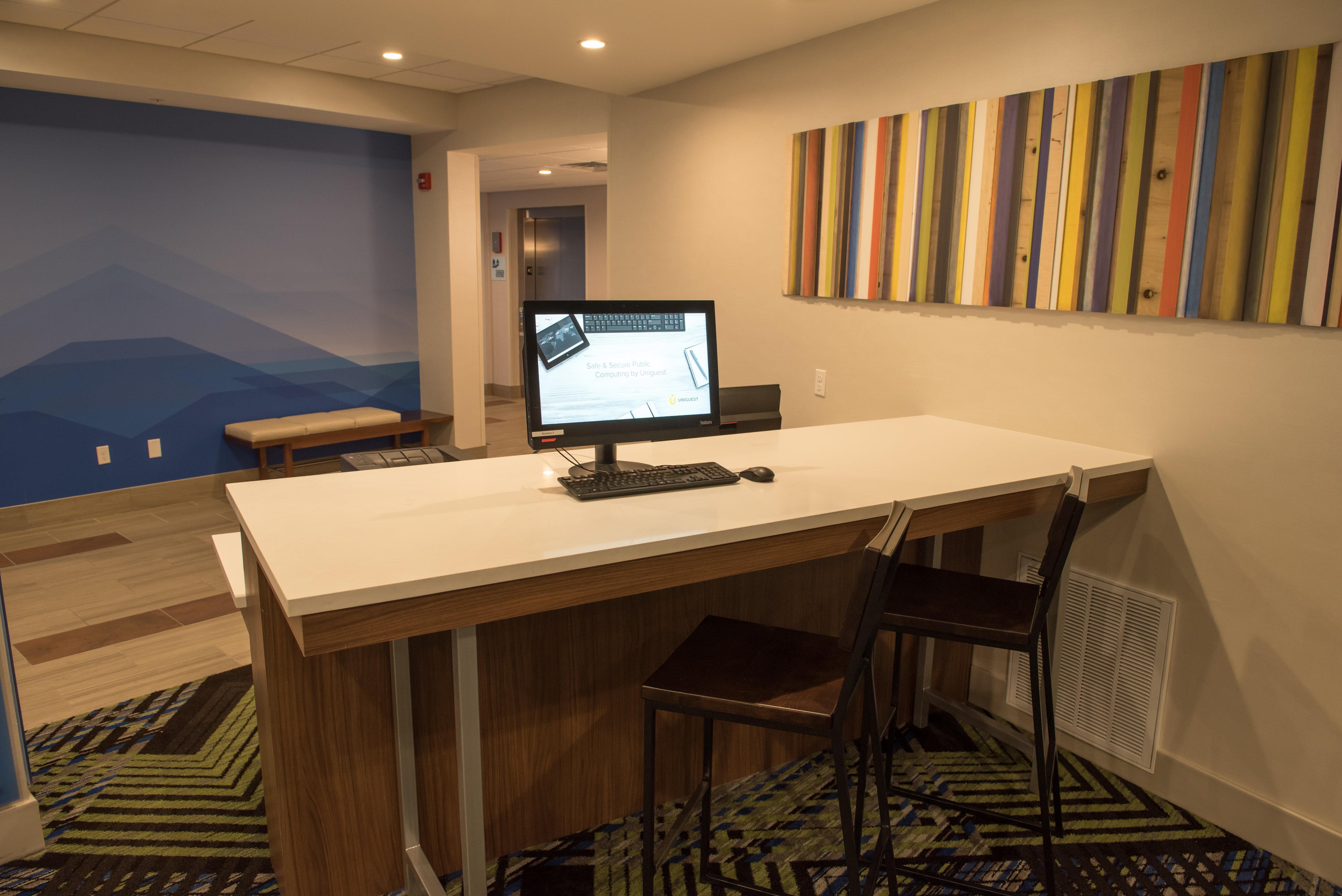 Holiday Inn Express & Suites - Dayton Southwest By Ihg Екстер'єр фото